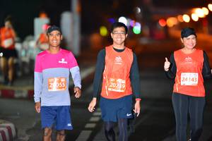 BIB: 343, 20239, 055
                            <button type="button" onclick="openModal(12773063)" class="btn btn-primary btn-sm float-right btn-popup" data-toggle="modal" data-target=".modal-high-quality">
                        <i class="fas fa-shopping-cart"></i> Add to Cart
                    </button>
                                            <button type="button" onclick="isThisMe(12773063, true)" class="btn btn-success btn-sm float-right btn-popup btn-isme hidden" data-toggle="tooltip" data-placement="bottom" title="นี่คือรูปของคุณใช่ไหม คลิกที่นี่เพื่อเอาเข้าอัลบั้ม">
                        <i class="fas fa-plus"></i> Add to album
                    </button>
                    <button type="button" onclick="isThisMe(12773063, false)" class="btn btn-warning btn-sm float-right btn-popup btn-isnotme hidden">
                        <i class="fas fa-ban"></i> Remove from album
                    </button>